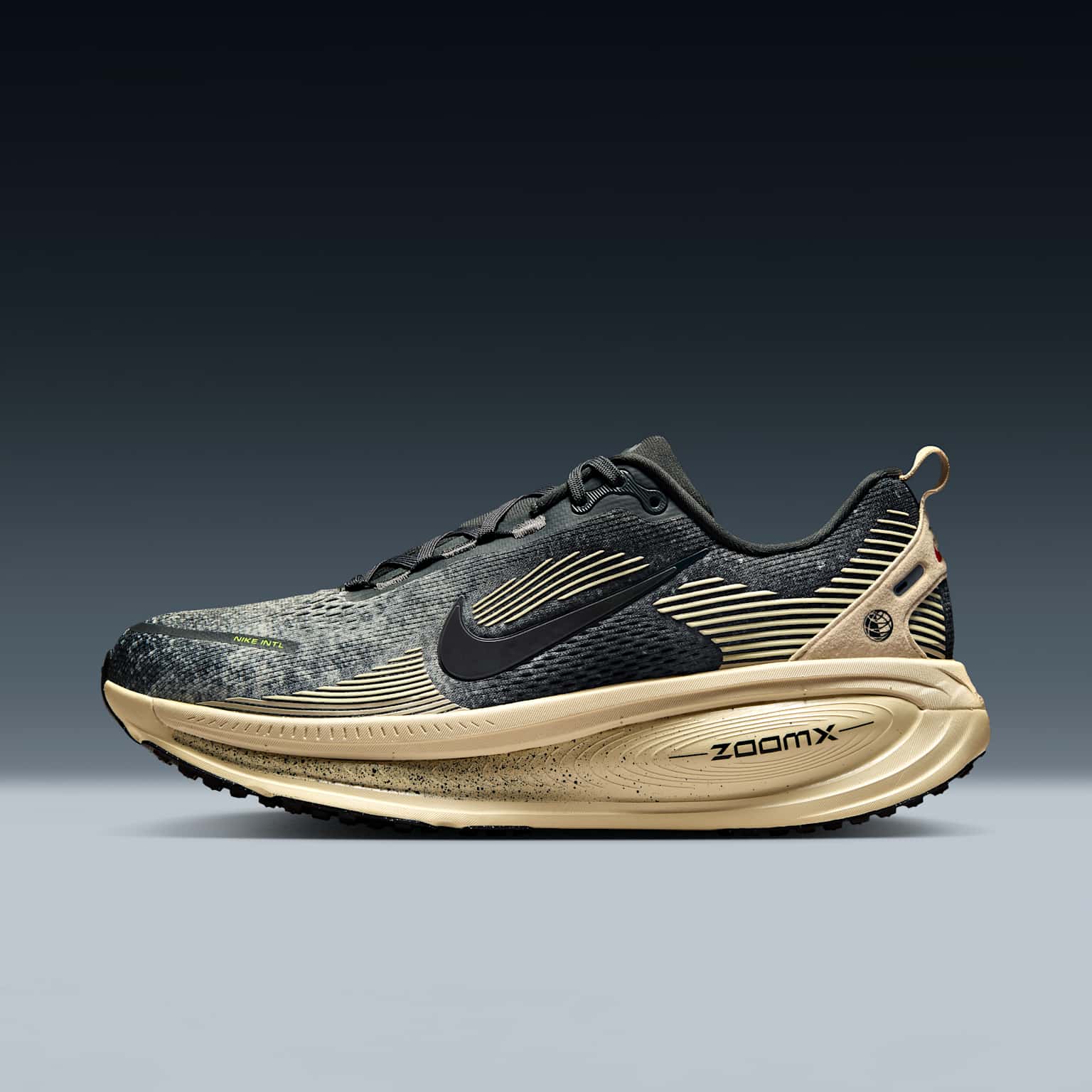 (image for) Nike Vomero 18