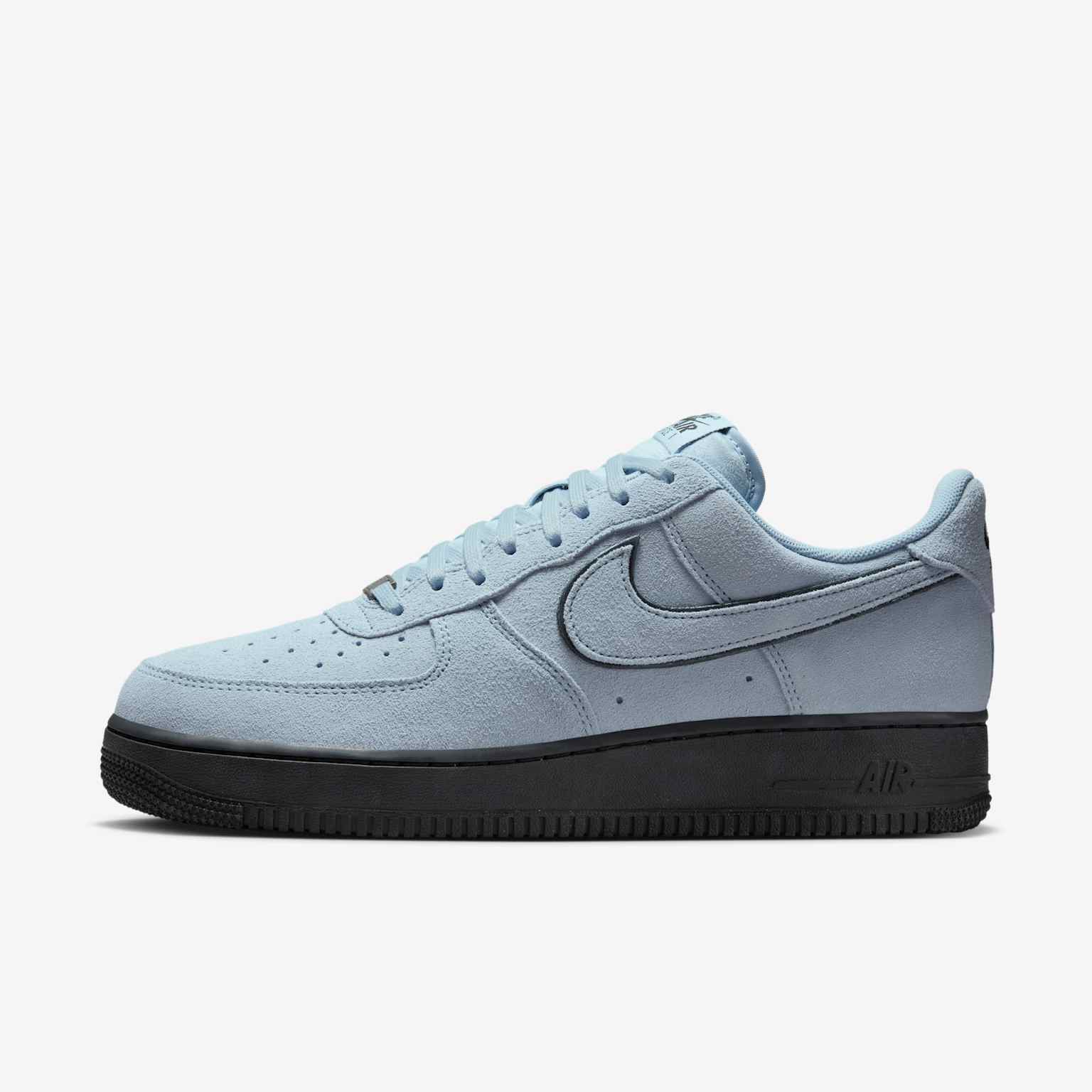 (image for) Nike Air Force 1 '07 LV8