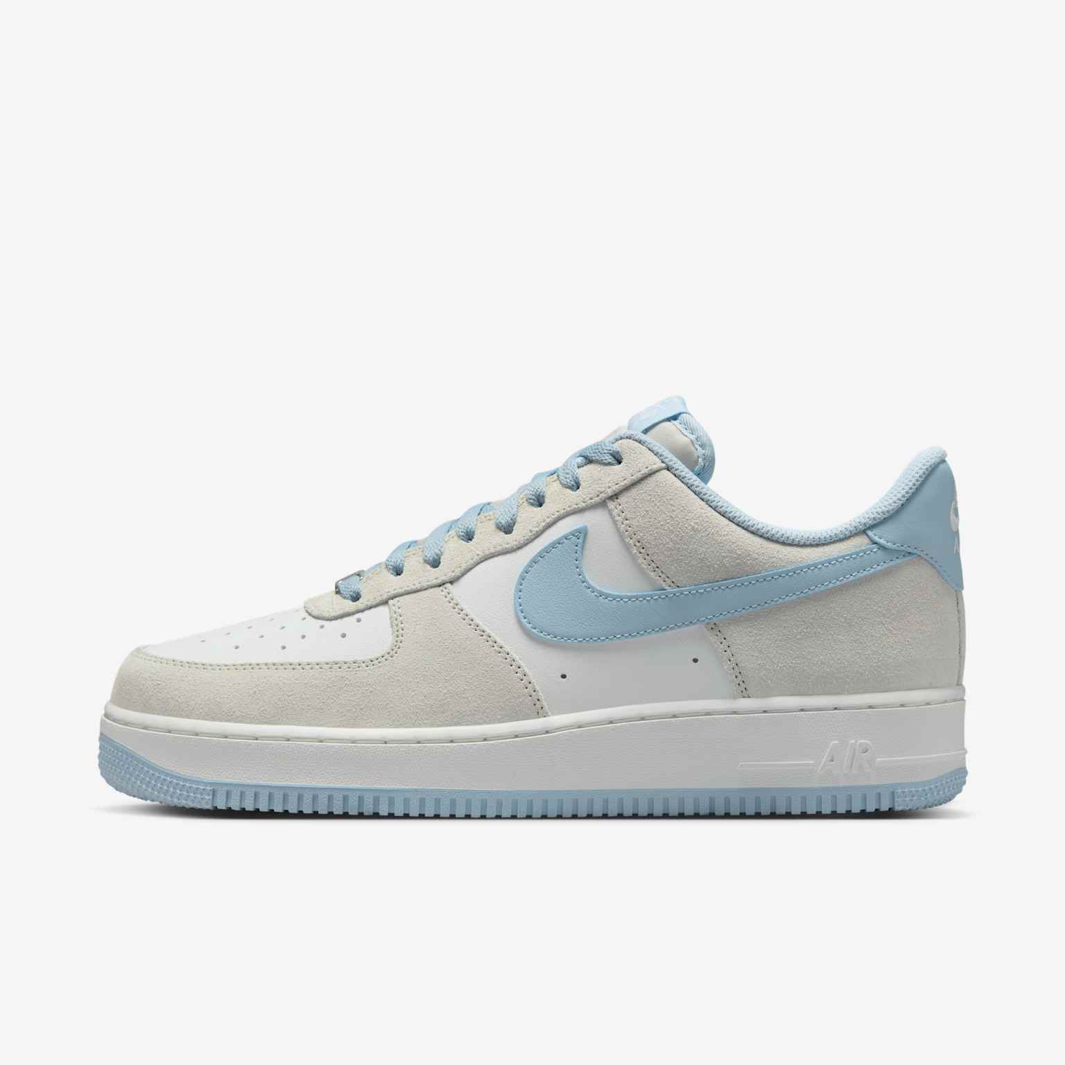 (image for) Nike Air Force 1 '07 LV8