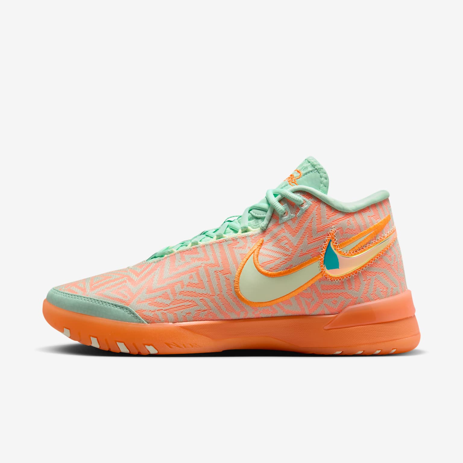 (image for) LeBron NXXT Genisus